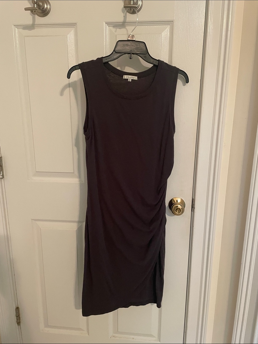 Z Supply Sleeveless Ruched Midi Dress in gray
